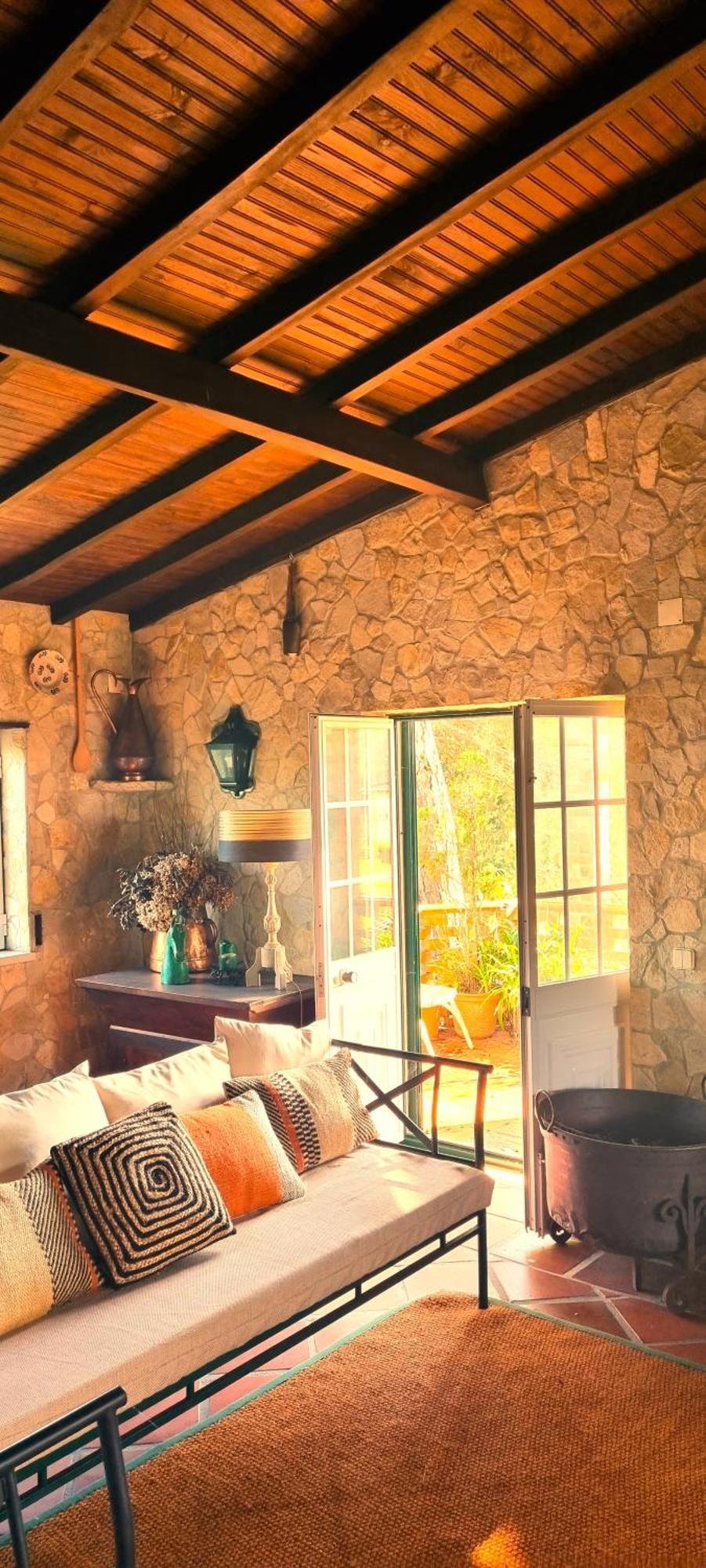 Casas Do Alpendre *